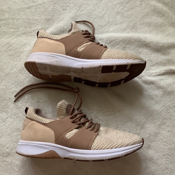 Beige and tan men’s Athletic shoes - Picture 2 of 4